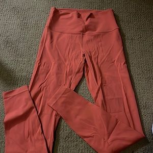 BRAND NEW LULULEMON LEGGINGS